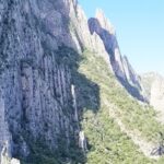 ¿Qué 5 trails de montaña incluyen campamentos de altura para trekking de varios días? »